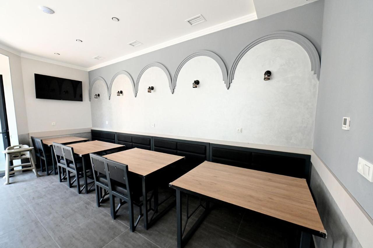 Prime Hotel Gyumri Ngoại thất bức ảnh