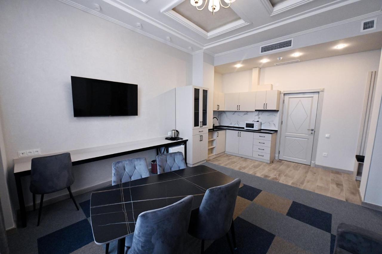 Prime Hotel Gyumri Ngoại thất bức ảnh