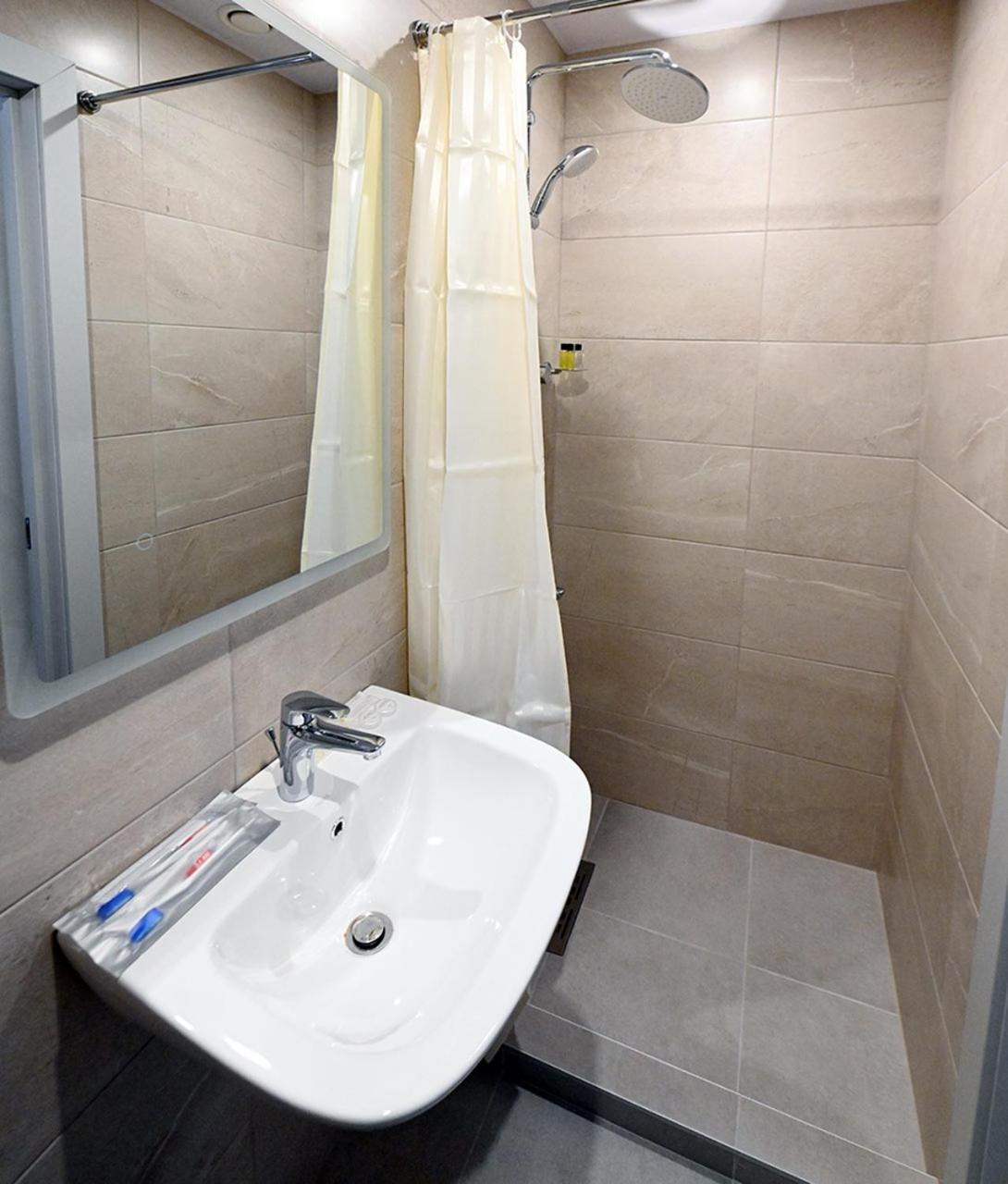 Prime Hotel Gyumri Ngoại thất bức ảnh