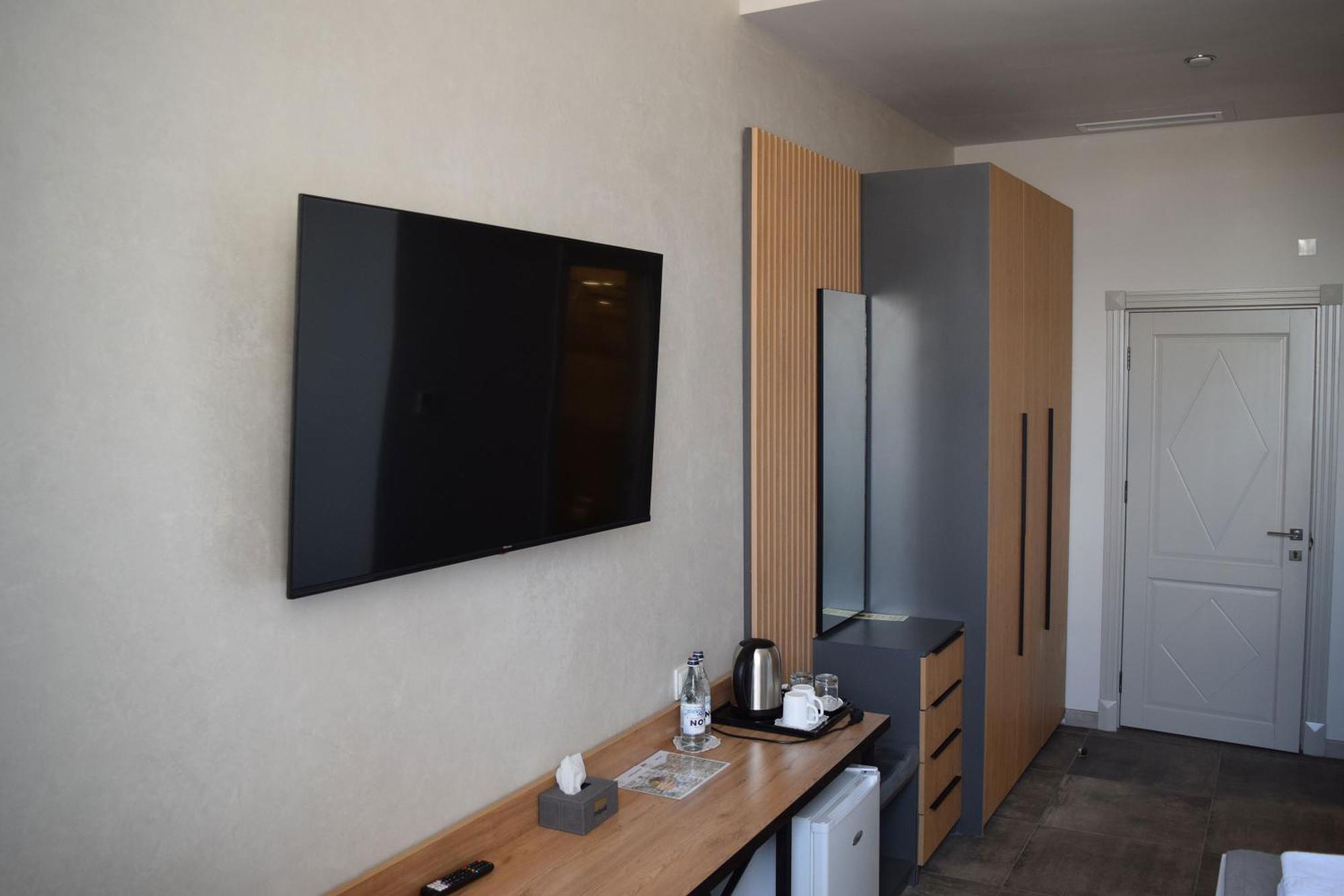 Prime Hotel Gyumri Ngoại thất bức ảnh