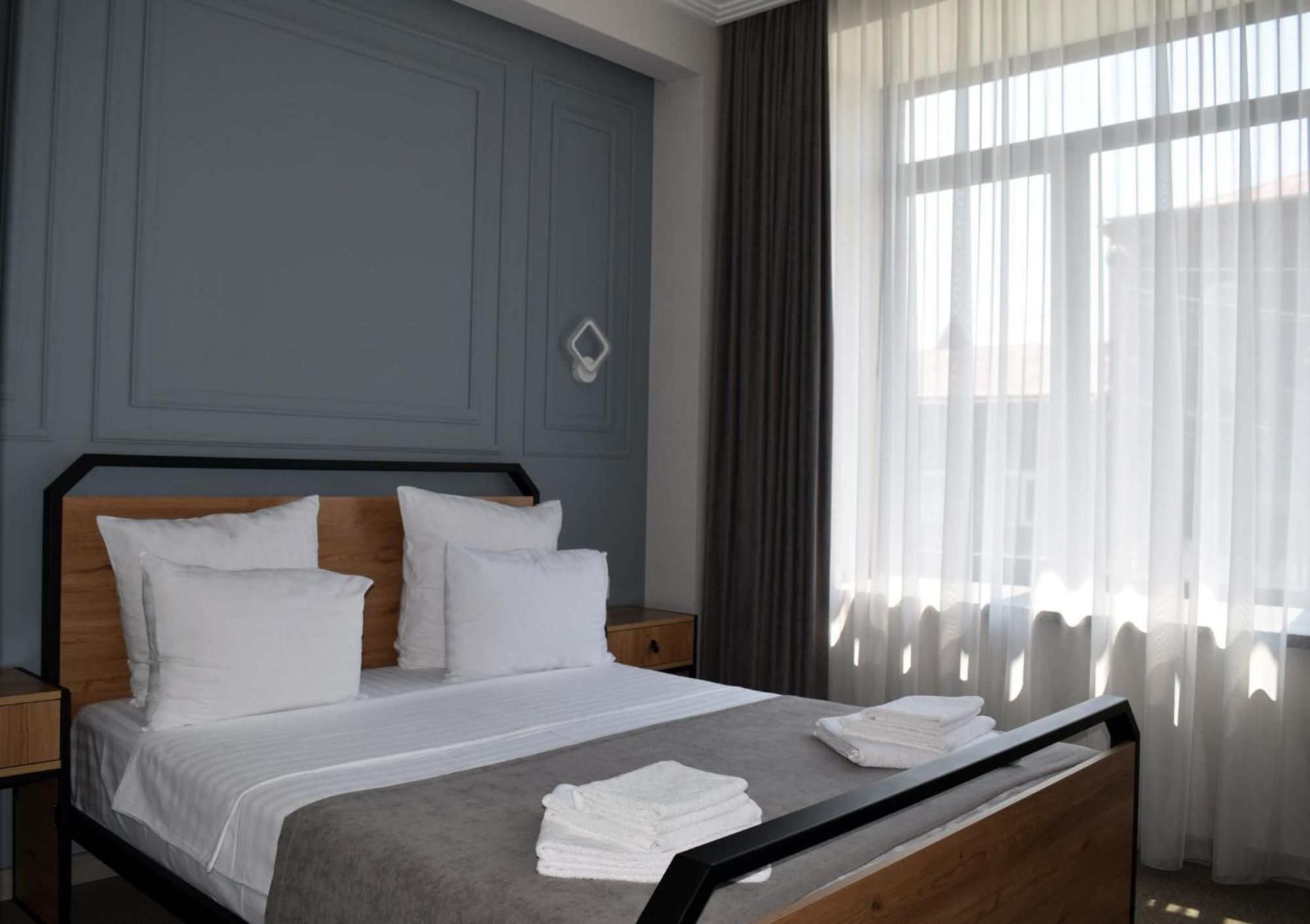 Prime Hotel Gyumri Ngoại thất bức ảnh