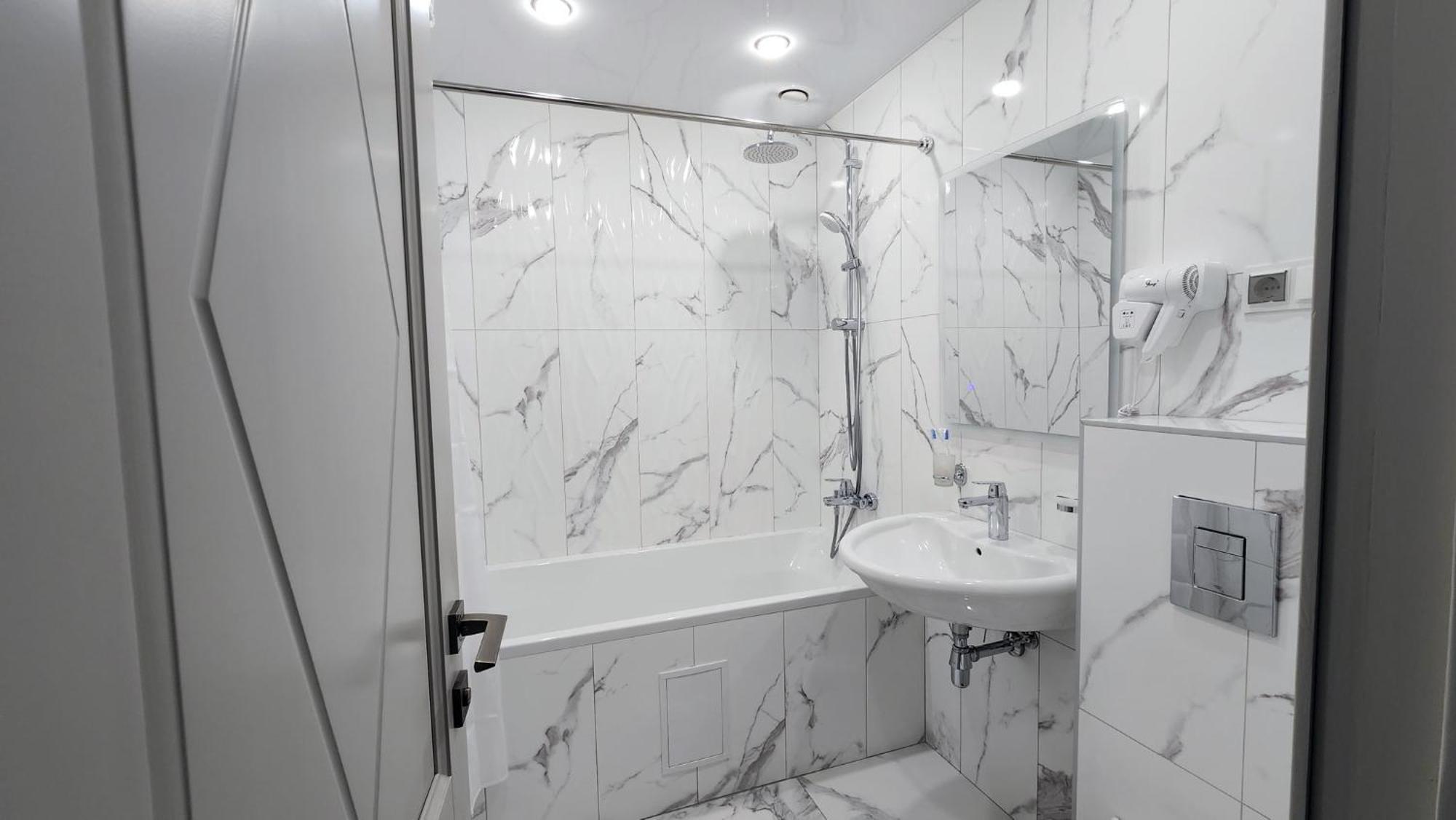 Prime Hotel Gyumri Ngoại thất bức ảnh